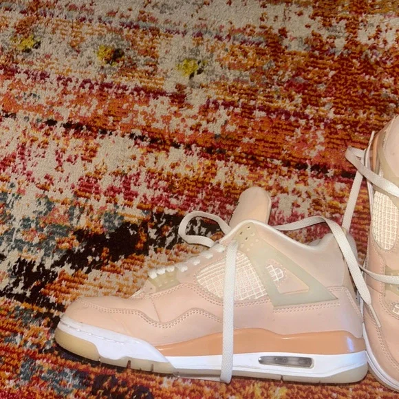 Jordan 4 Retro Shimmer - Picture 4 of 4